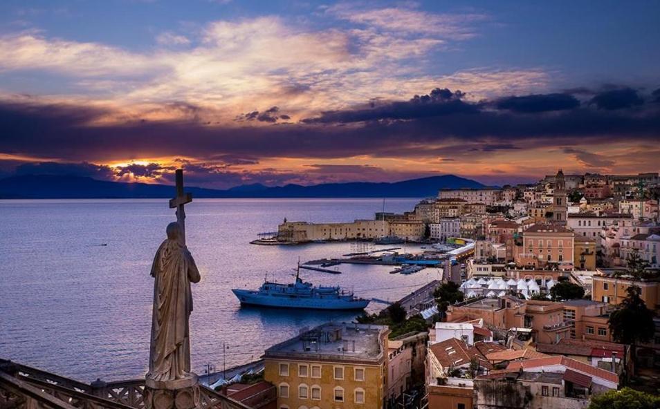 Oltre Il Mare Guest House Гаета Екстер'єр фото