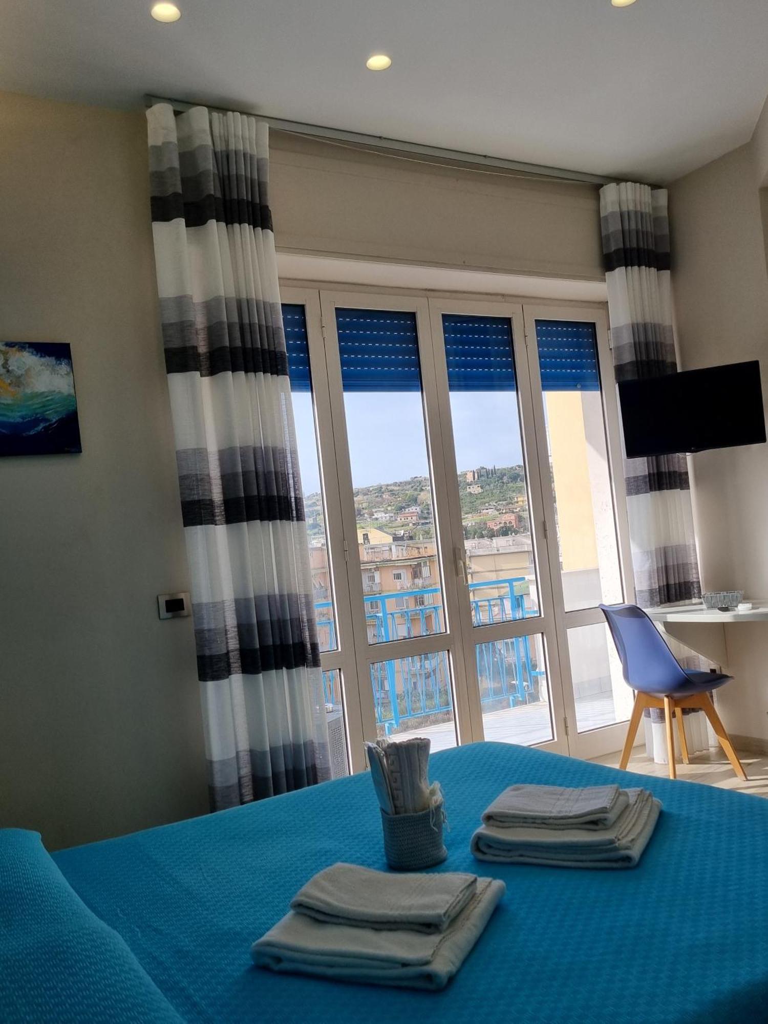 Oltre Il Mare Guest House Гаета Екстер'єр фото
