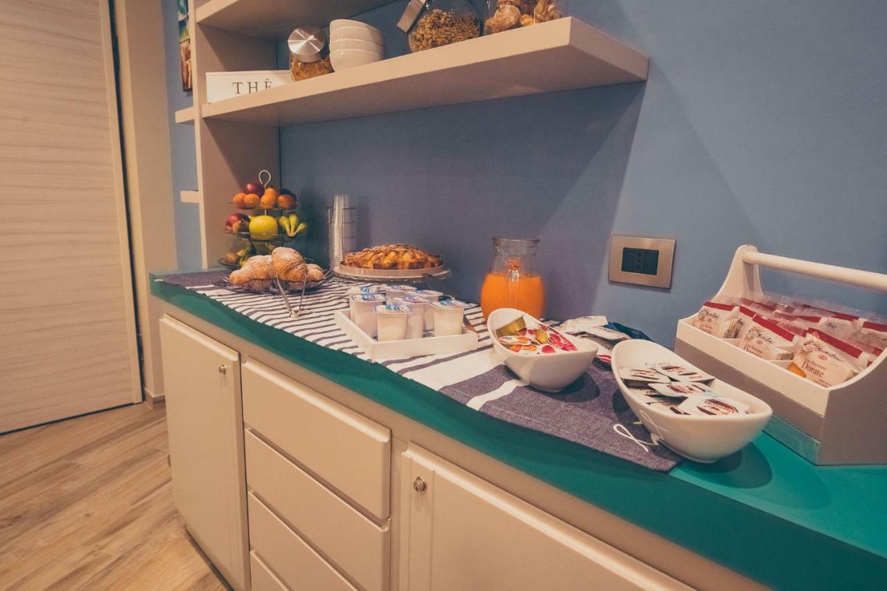 Oltre Il Mare Guest House Гаета Екстер'єр фото
